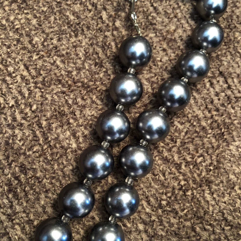 Vintage Gray pearl necklace